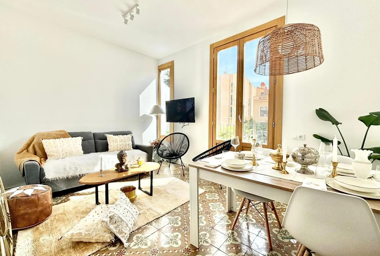 Piso En Gracia De 3 Habitaciones Dobles Suits Барселона Апартаменты